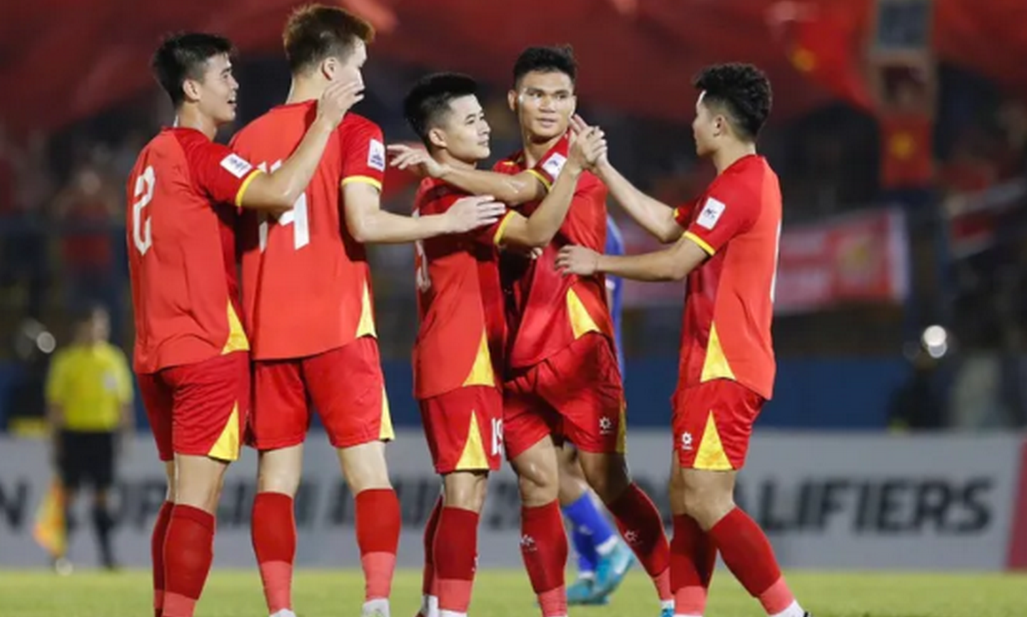 Đội tuyển Việt Nam tăng 3 bậc trên bảng xếp hạng FIFA