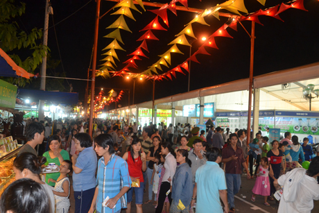Hội chợ Hàng Việt Nam chất lượng cao năm 2014.