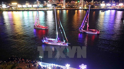 Scene from a Clipper's sailing boats show in Da Nang. (Photo: VNA)