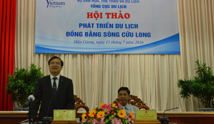 Ông Hà Văn Siêu – Phó Tổng cục trưởng Tổng cục Du lịch phát biểu tại hội thảo.