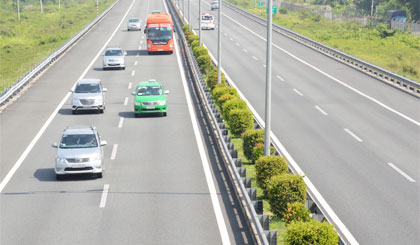 Đường cao tốc TP. Hồ Chí Minh - Trung Lương. Ảnh: Khắc Thuyên