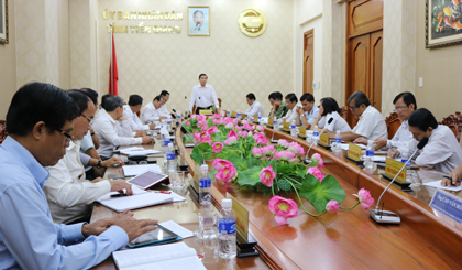 Phiên họp thường kỳ UBND tỉnh vào chiều ngày 31-7
