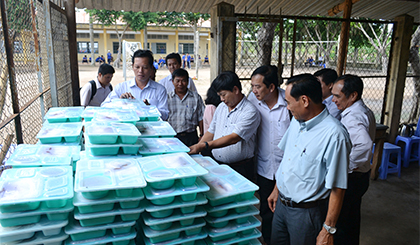 Đoàn khảo sát 