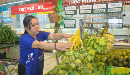 Liên kết khai thác lợi thế thương mại, dịch vụ.