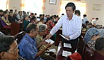 Bí thư Tỉnh ủy chúc tết gia đình chính sách và các hộ nghèo