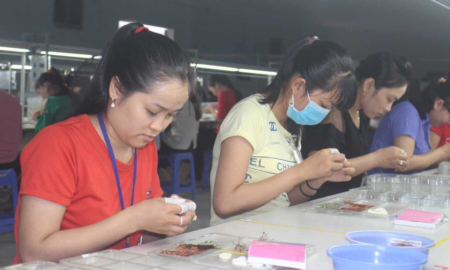 Huyện Gò Công Tây luôn đồng hành, hỗ trợ DN.