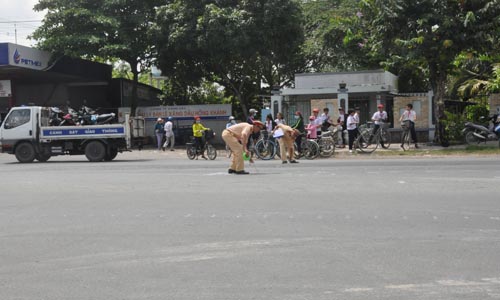 Hiện trường TNGT trên QL1. 