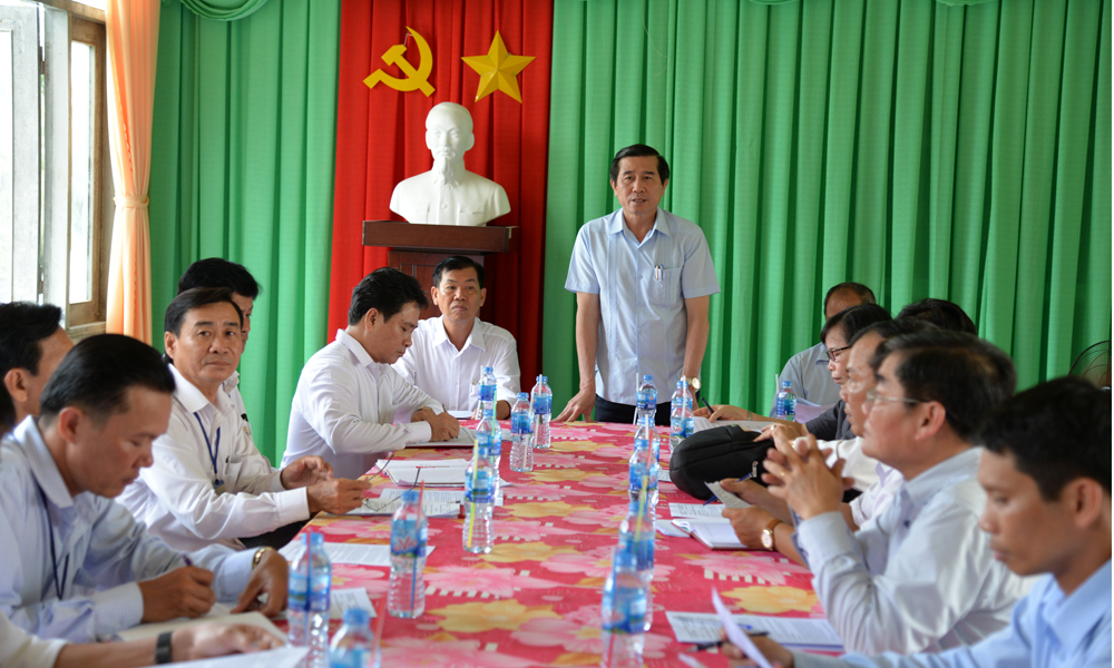 Kiểm tra tại xã Bình Phục Nhứt (huyện Chợ Gạo).