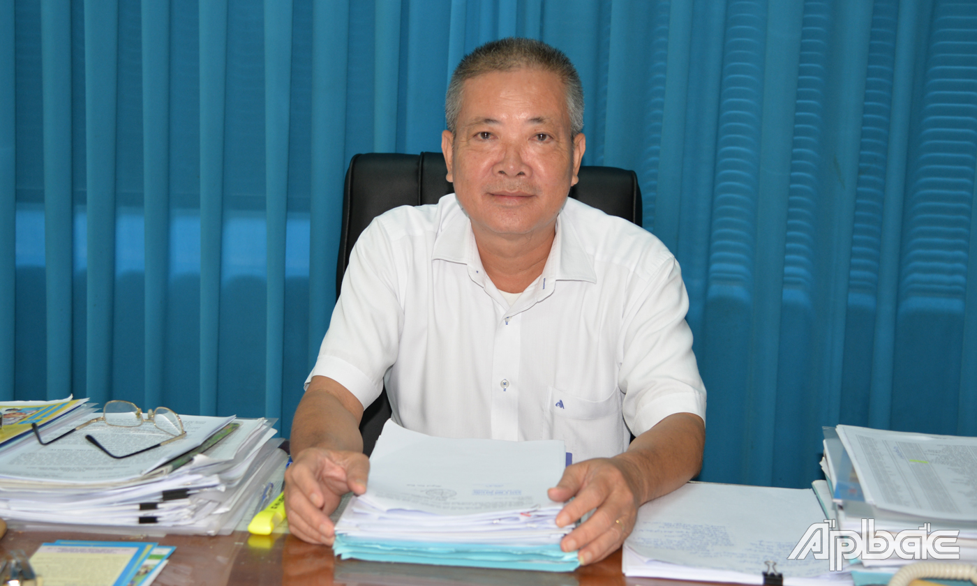 Phó Giám đốc phụ trách BHXH tỉnh Lê Văn Chương.