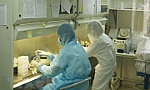 Một ca khỏi bệnh, một ca dương tính trở lại với SARS-CoV-2