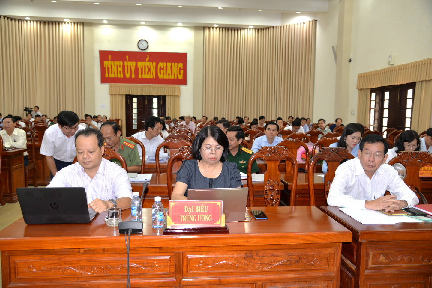 Đại diện cơ quan trung ương dự hội nghị