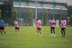Doan Van Hau has first training session after returning to Hanoi FC