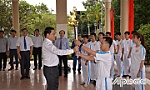 Thắp lửa truyền thống