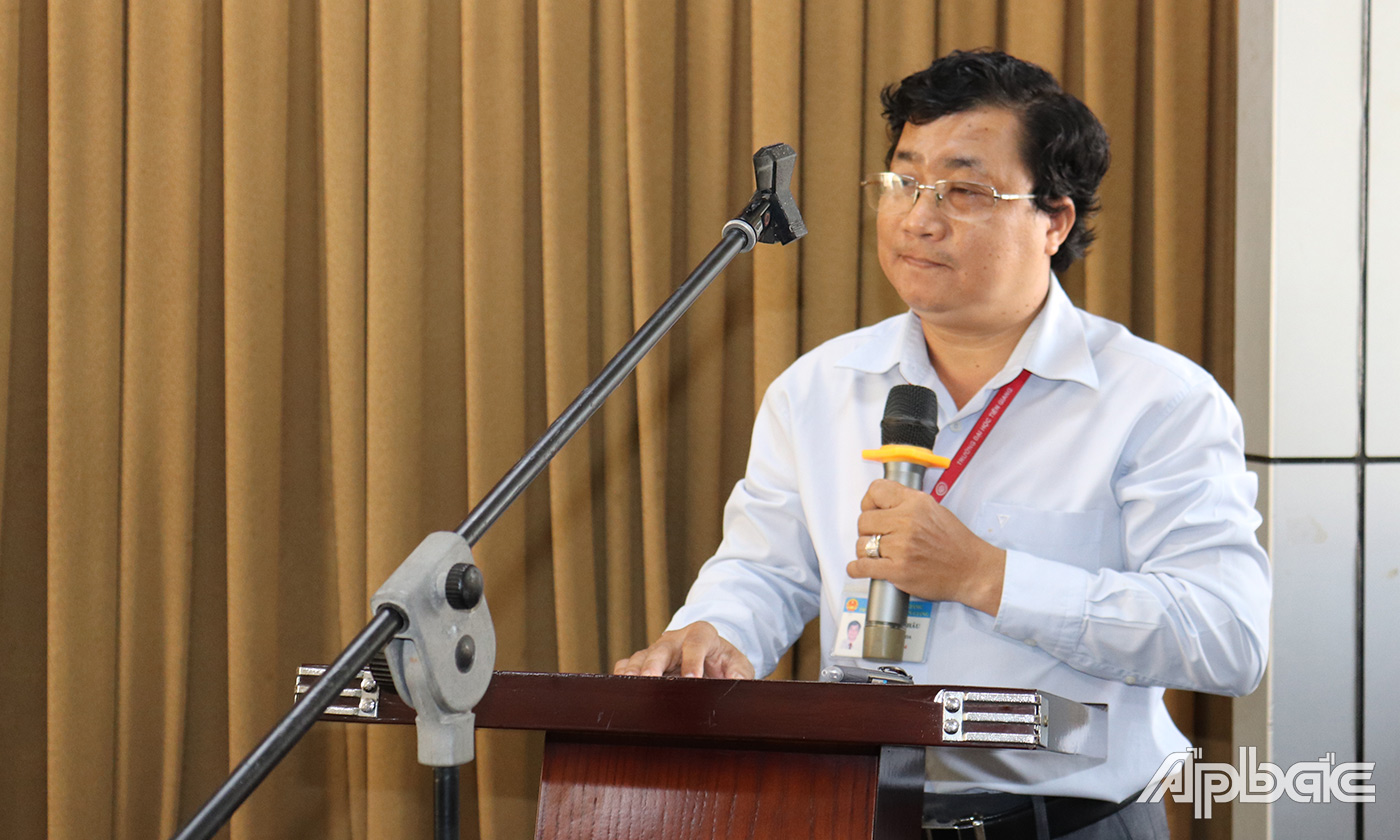 TS. Võ Phúc Châu, Trưởng khoa Khoa học Xã hội và Nhân văn Trường Đại học Tiền Giang báo cáo kế hoạch sử dụng 