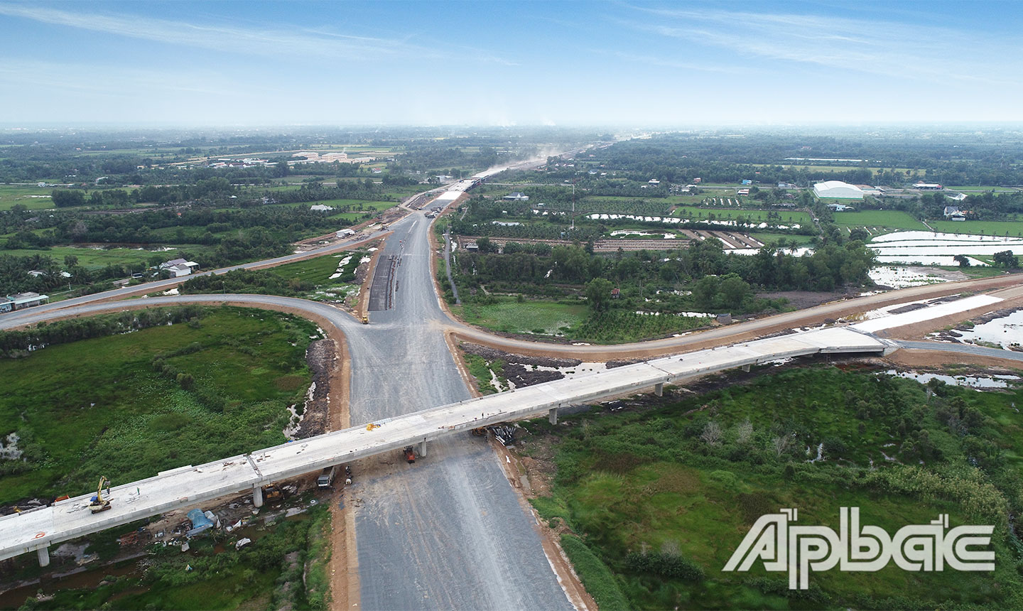  Dự án Đường cao tốc Trung Lương - Mỹ Thuận  chuẩn bị thông tuyến vào cuối năm 2020.