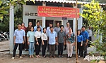 Báo Ấp Bắc phối hợp trao nhà Đại đoàn kết