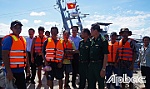 Bộ đội Biên phòng Tiền Giang cứu hộ phương tiện và ngư dân bị chìm