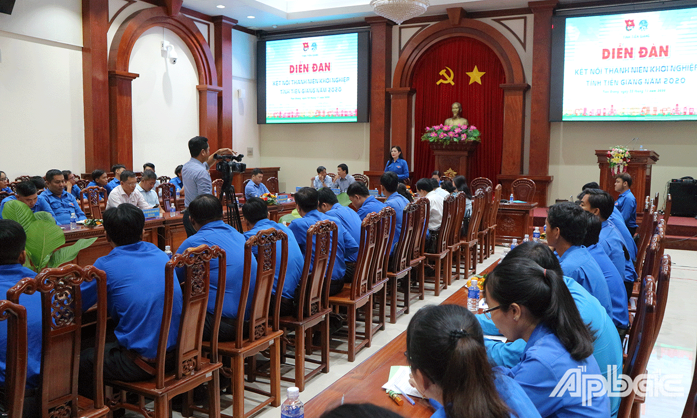 Diễn đàn