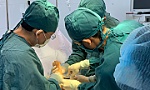 Cấp cứu thành công bé trai bị gãy xương cẳng tay