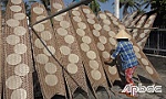Làng nghề bánh tráng khoai mì Vĩnh Hựu vào vụ tết