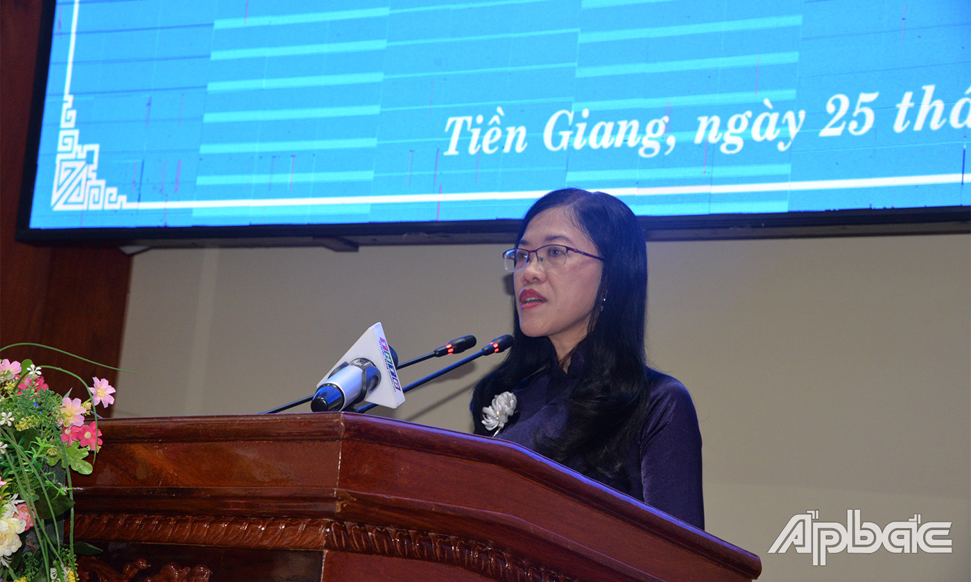 giám đốc Sở Tài chính báo cáo