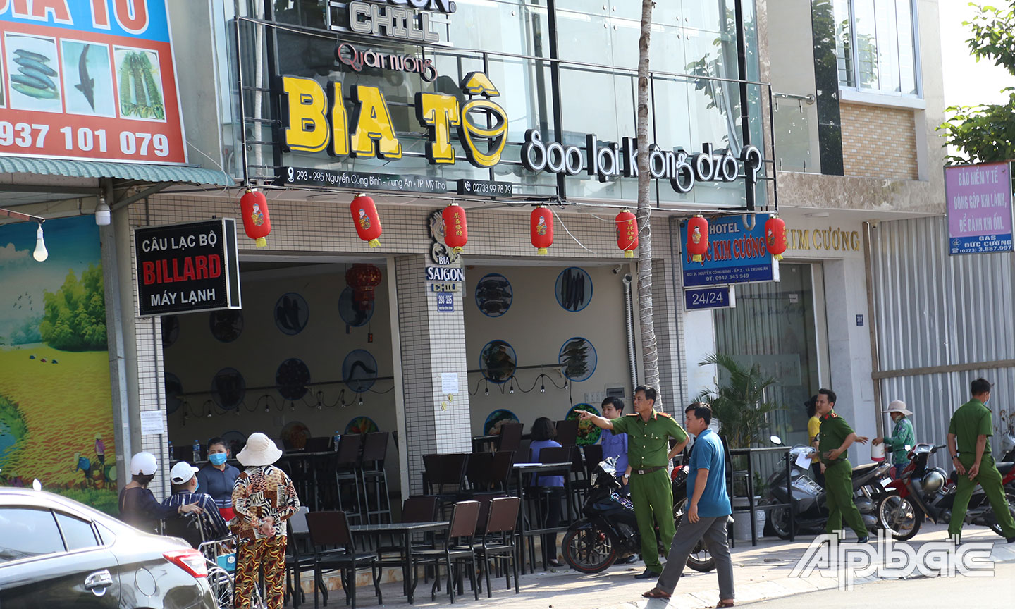 Cơ quan điều tra tiến hành thực nghiệm hiện trường.