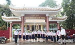 Tháng Năm, chúng con lại về bên Người