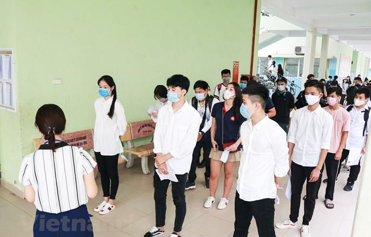 Thí sinh dự thi tốt nghiệp trung học phổ thông năm 2020. (Ảnh: PV/Vietnam+)
