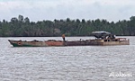 Bắt 1 phương tiện khai thác cát trái phép