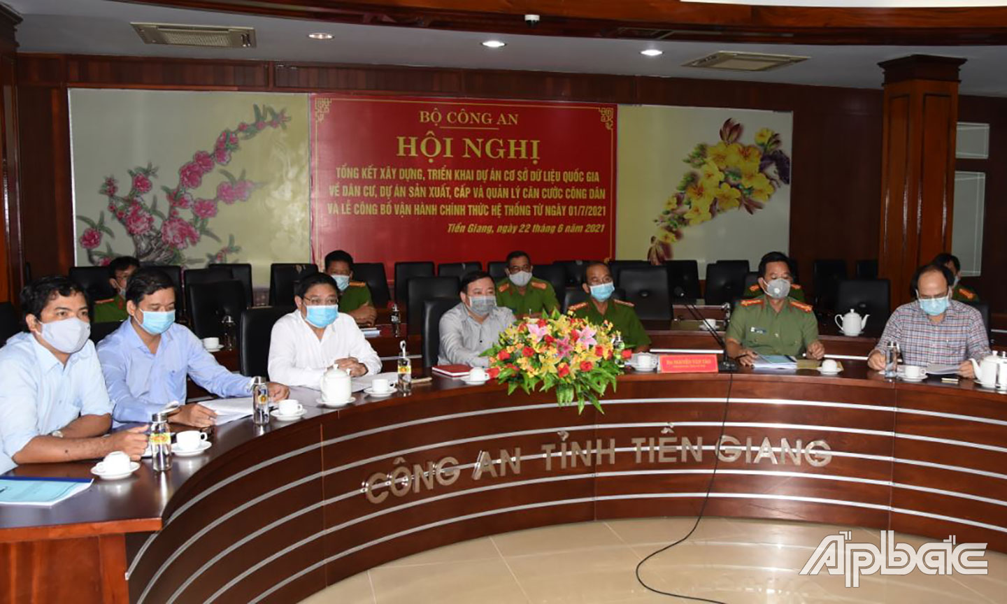 Điểm cầu Tiền Giang.