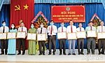 Giúp nông dân thay đổi tập quán canh tác, chăn nuôi, nâng cao thu nhập