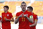 Gareth Bale hồi sinh, Xứ Wales mơ tới World Cup