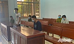 14 năm 6 tháng tù cho 2 đối tượng cướp tiền tại cây xăng