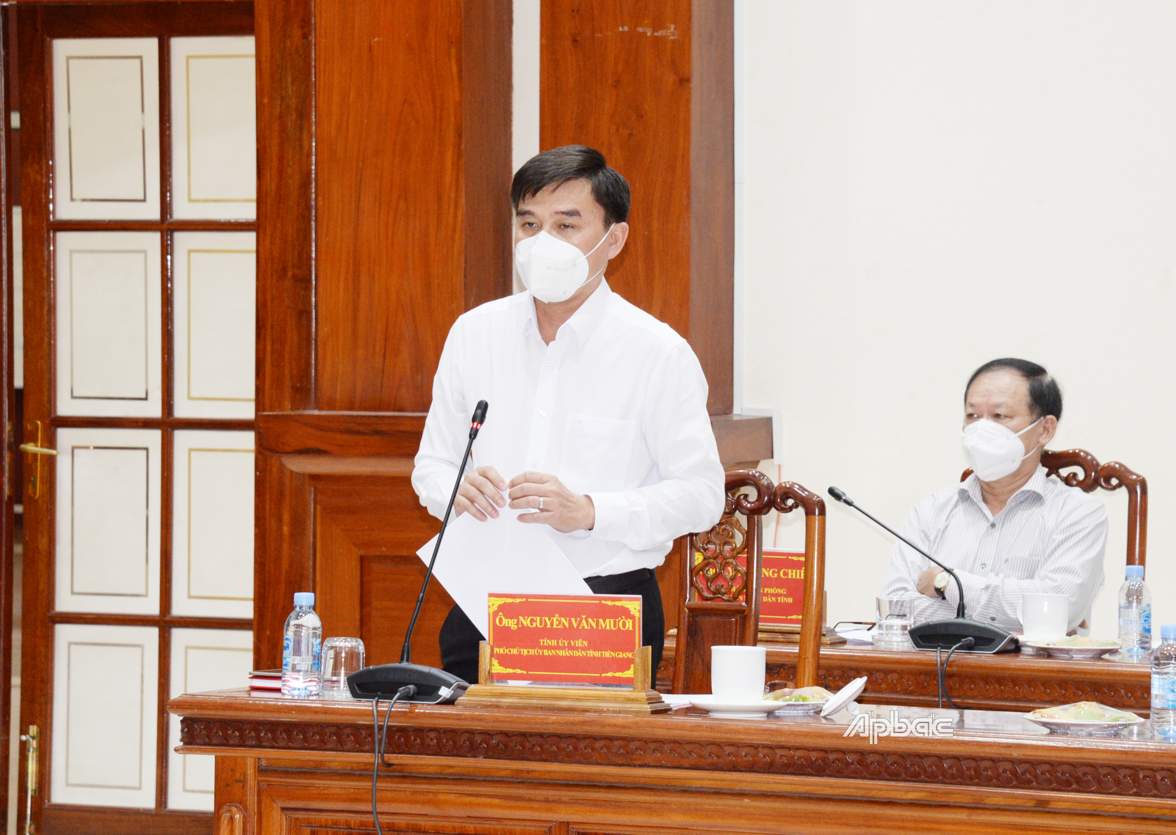 Đồng chí Nguyễn Văn Mười, Phó Chủ tịch UBND tỉnh,