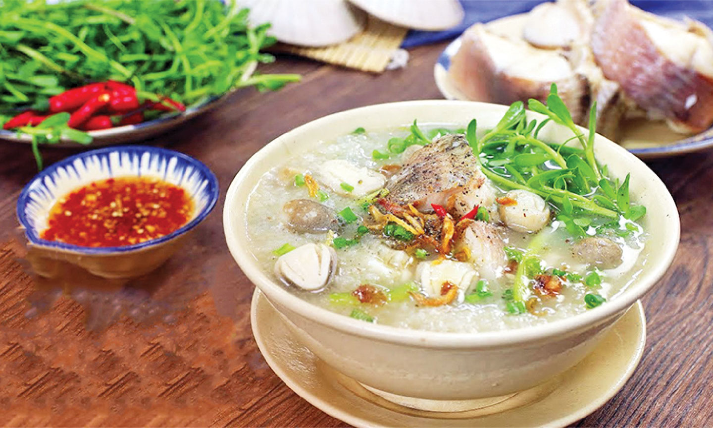 Cháo cá rau đắng, đặc sản của ẩm thực miền Tây.
