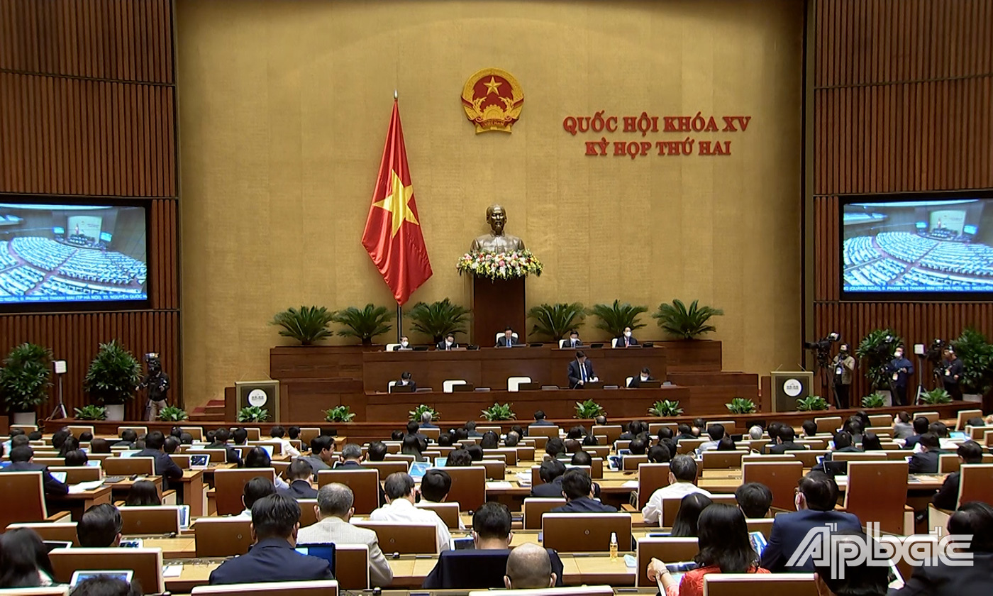 Quang cảnh tại điểm cầu Tiền Giang