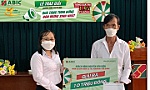 ABIC trao thưởng cho khách hàng Agribank Tiền Giang
