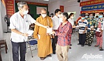 Chăm lo tết cho người nghèo