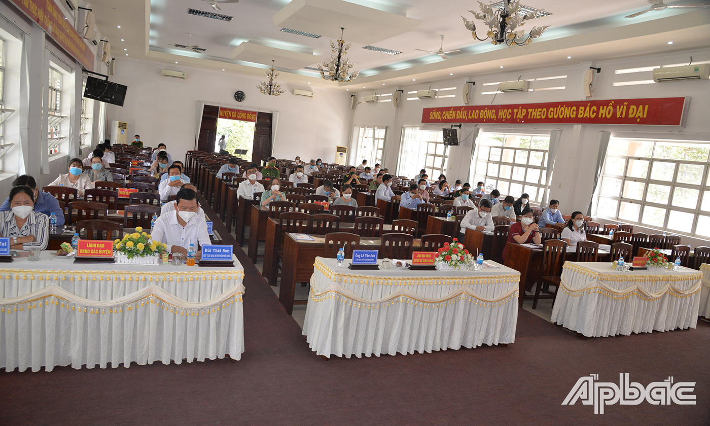 Quang cảnh hội nghị