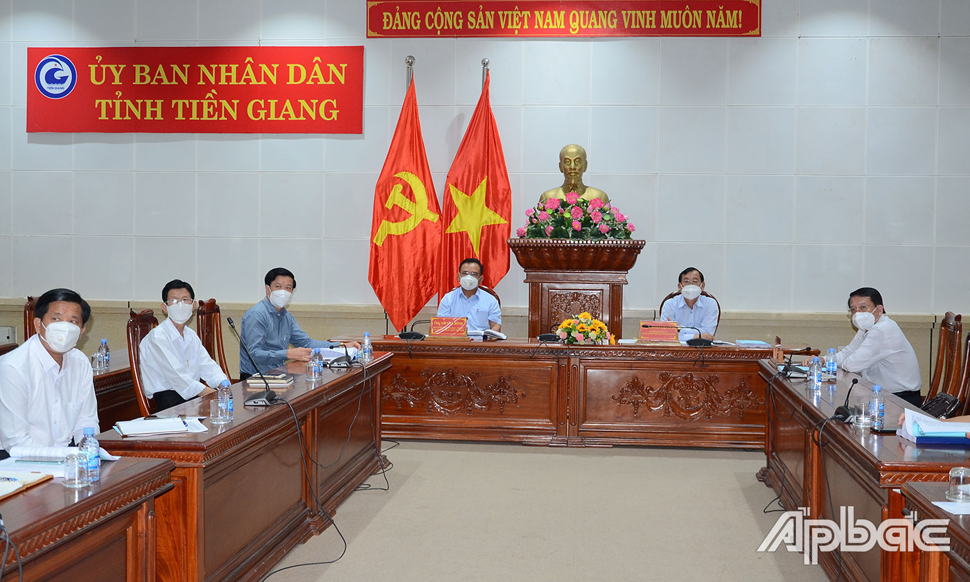 Quang cảnh hội nghị tại điểm cầu Tiền Giang.