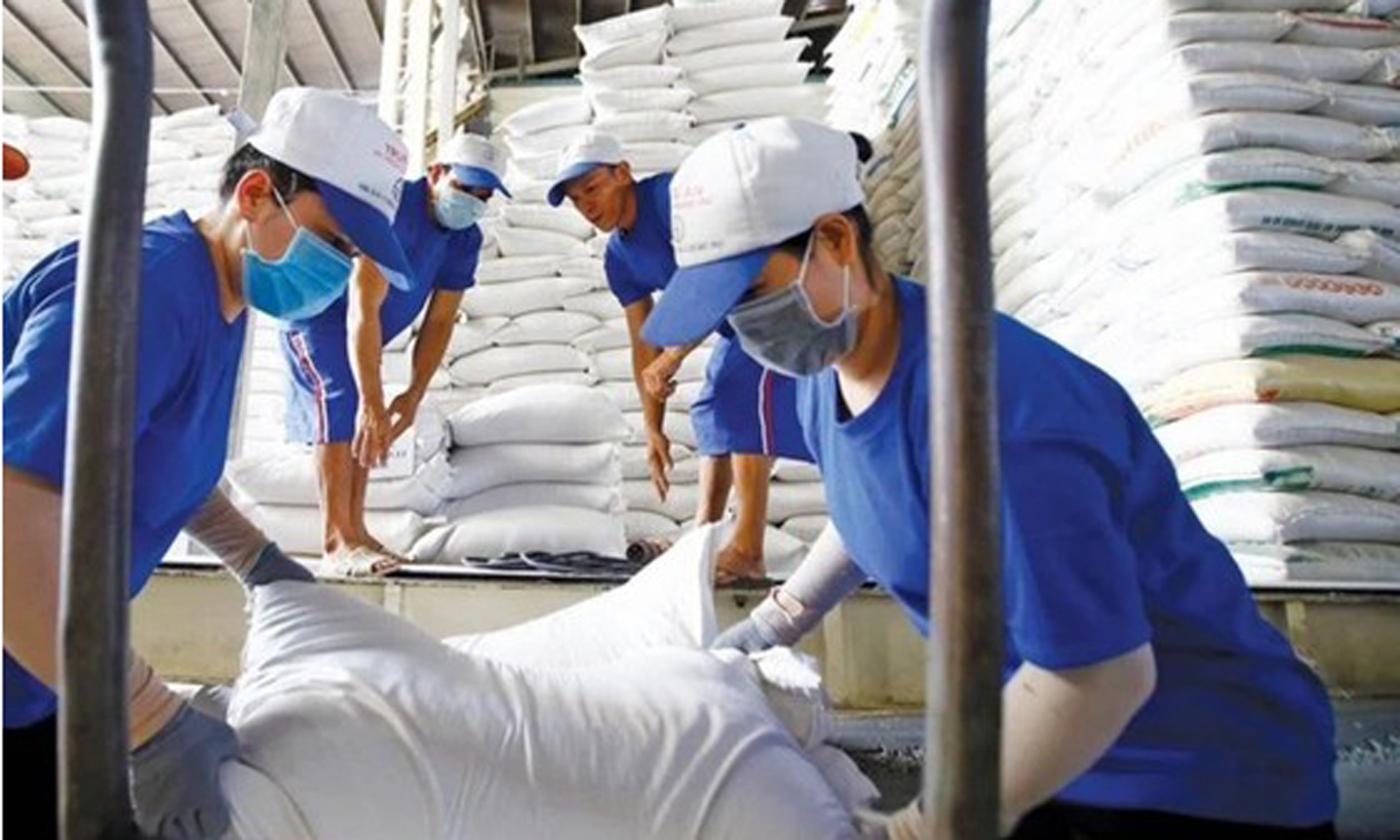Xuất khẩu gạo Việt Nam sang Anh. Ảnh: Báo Công thương