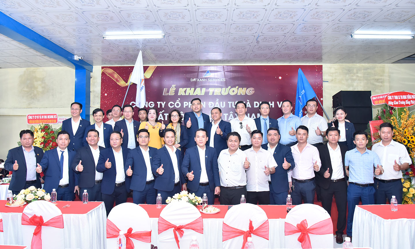Đại biểu cùng tiếp lửa Bất Động Sản Tây Nam.