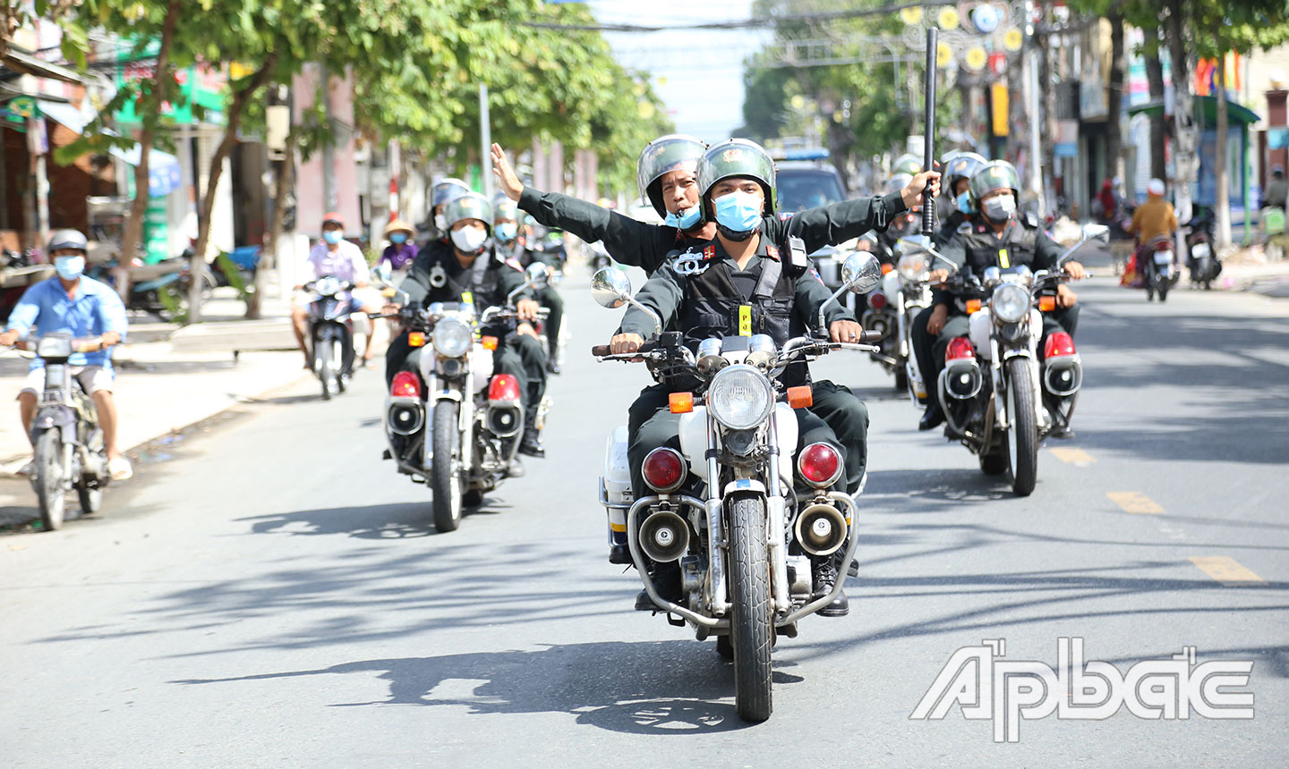 Vững bản lĩnh, tinh thông nghiệp vụ, lực lượng CSCĐ được mệnh danh là “lá chắn thép” trên mặt trận đấu tranh phòng, chống tội phạm.