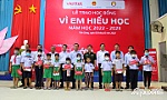 Viettel Tiền Giang: Trao 110 suất học bổng 