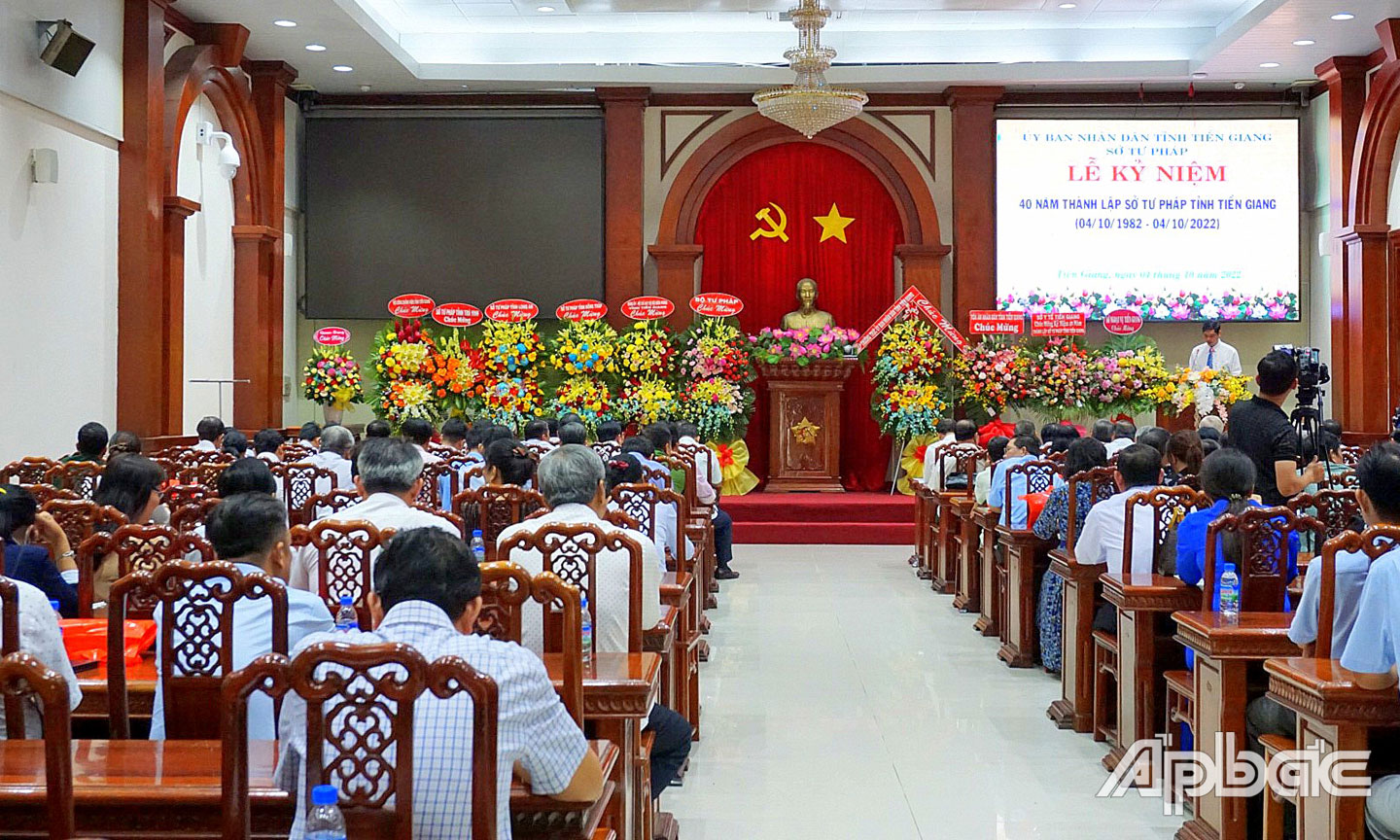 Quang cảnh buổi lễ.