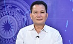 Điều chỉnh tiền lương, phụ cấp y tế càng sớm càng tốt