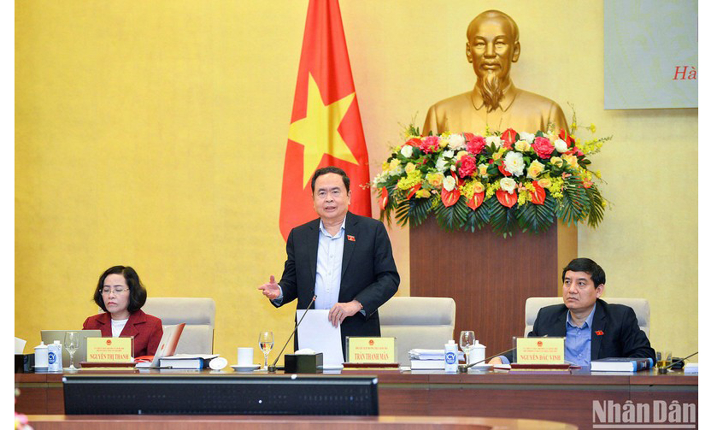 Phó Chủ tịch Thường trực Quốc hội Trần Thanh Mẫn phát biểu ý kiến. 