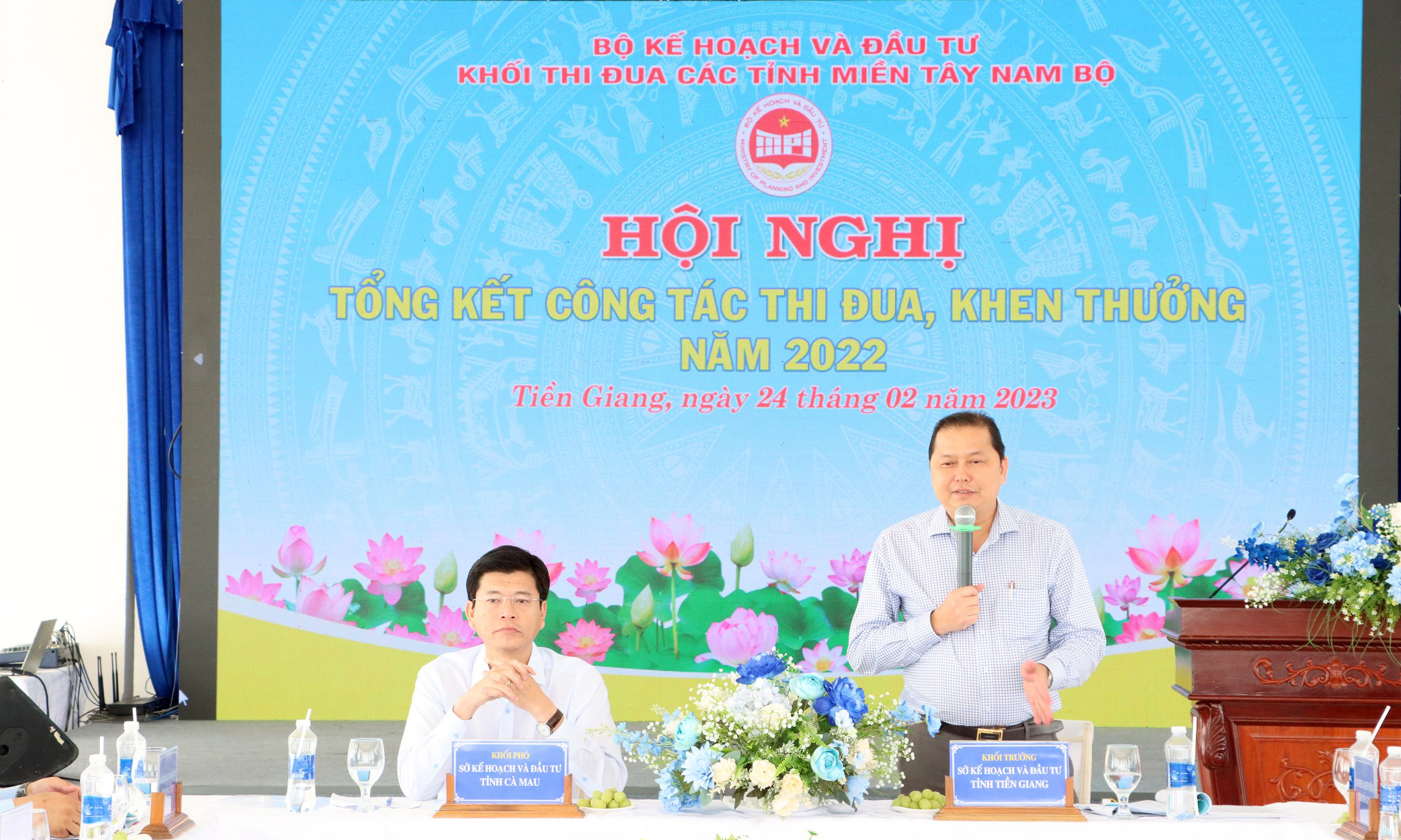 Giám đốc Sở KH&ĐT tỉnh Tiền Giang Nguyễn Đình Thông phát biểu tại hội nghị. 