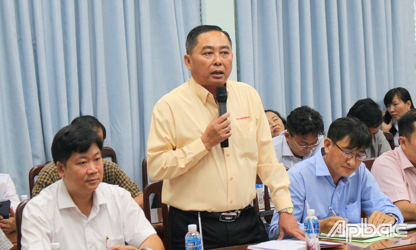 Các đại diện doanh nghiệp tham gia phát biểu tại hội nghị.