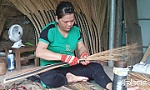 50 năm thăng trầm cùng nghề bó chổi